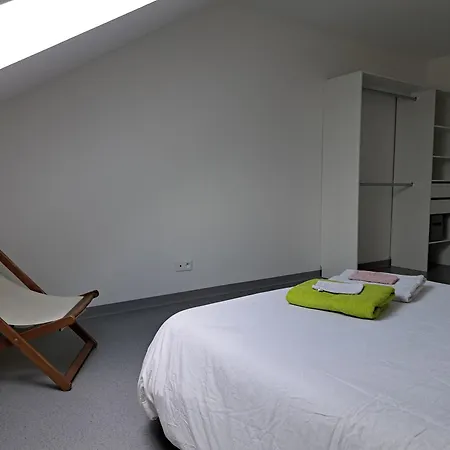 Apartment Proche Centre Et Sur Les Remparts *