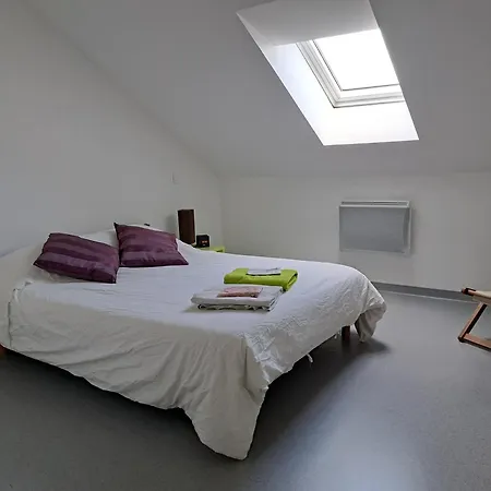 Apartment Proche Centre Et Sur Les Remparts